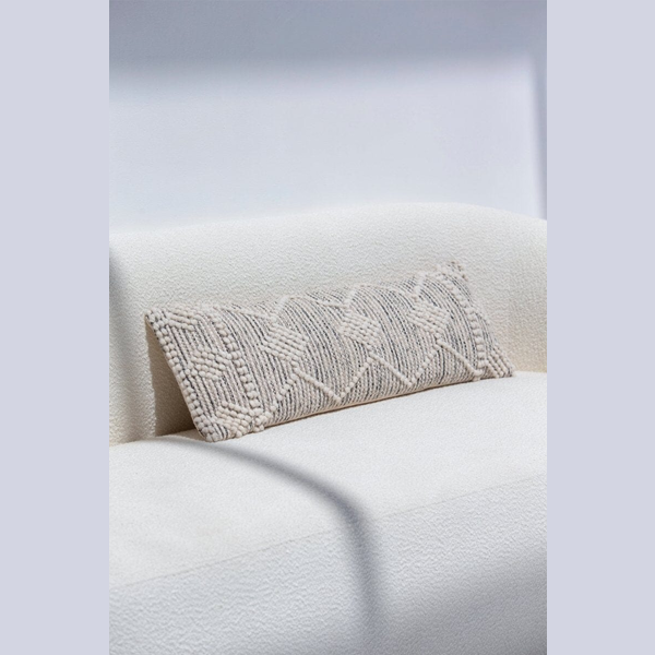 Lozenge Cushion With Filler