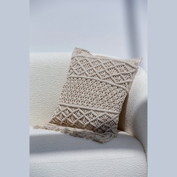 Patterned Natural White Cushion