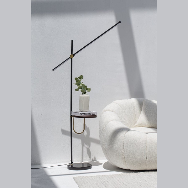 Sleek Modern LED Floor Lamp with Integrated Shelf: Functional Ele