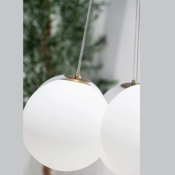 Cloudlight Harmony: Glass Bubble Ceiling Lamp